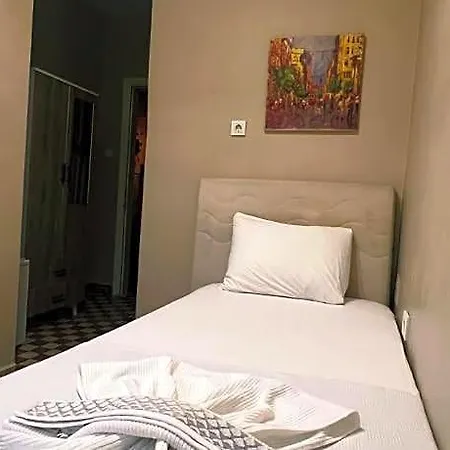 Findik Hotel *
